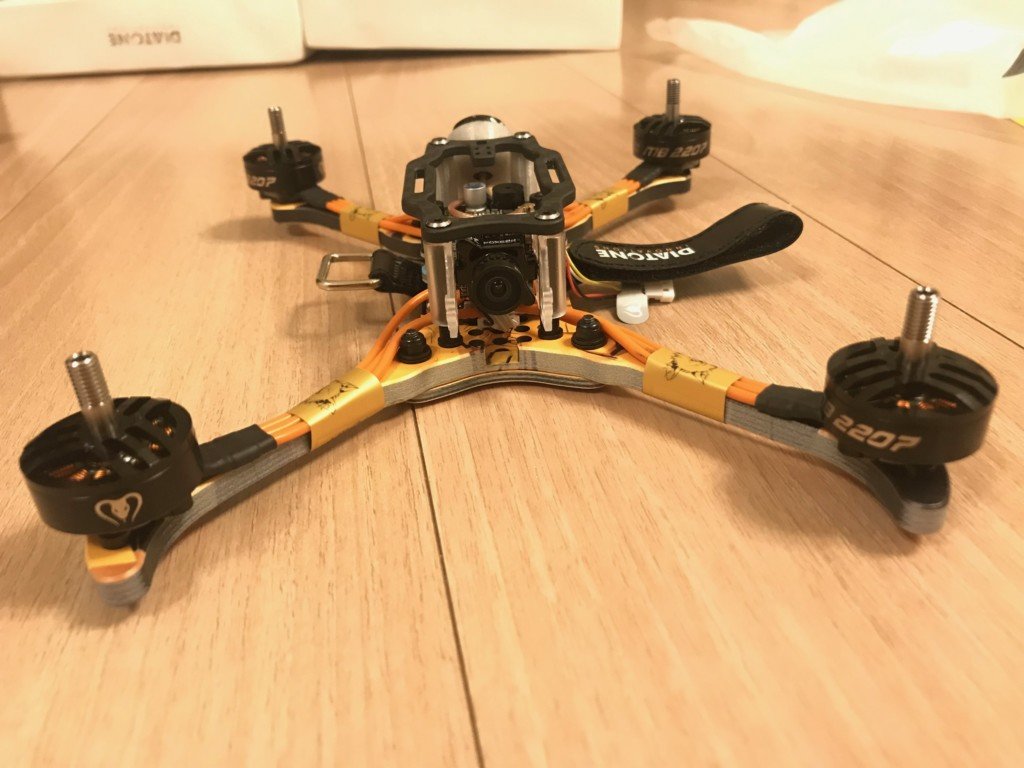 Diatone 2019 GTR548 5 Inch 4S PNF 230mm FPV Racer PNP w/ 40A TBS VTX Foxeer Predator V3 Camera Specification: ( Introduction Manual) Brand Name: Diatone Model: GTR548 5 Inch 4S PNF Item Name: 230mm Wheelbase 5 Inch FPV Racing Drone Version: PNP ( Without Receiver, battery and radio transmitter) Wheelbase: 230mm Frame Kit Material: 3K Carbon Fiber & 3D Printed TPU Canopy Propeller: 5 Inch Antenna: FOXEER lollipop Lipo Battery: support 4S (not included) Flight Controller: Mamba F405; MPU6000; AT7456 OSD; 16M flash; 5V 2A BEC. ESC: Mamba F40 / 40A 4-6S ESC Dshot600 Motor: Mamba Racing MB2207 2650KV Motor Camera: Foxeer Predator V3 Camera VTX:TBS UNIFY 5V 800MW Max Package included: 1 x Diatone GTR548 5 Inch RC Drone
